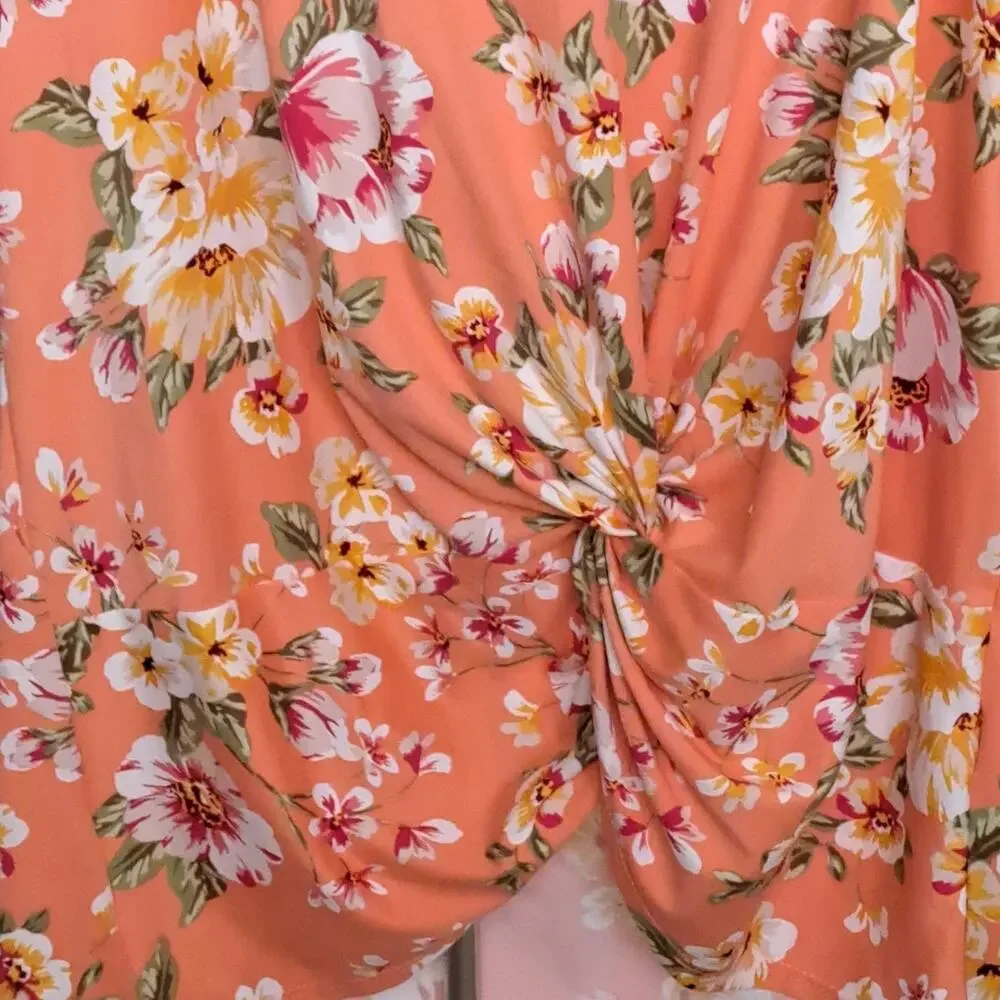 Tiana B Coral Pink Floral Short Sleeve Twist Front Top NWT Size 1X
